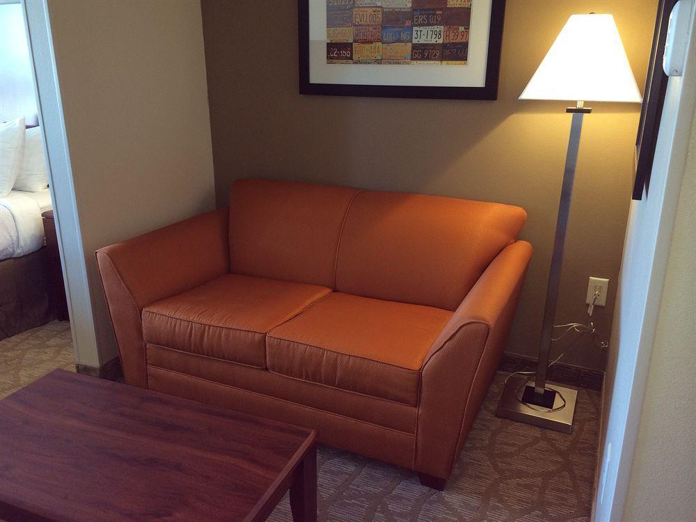 Holiday Inn Roswell By Ihg Екстер'єр фото